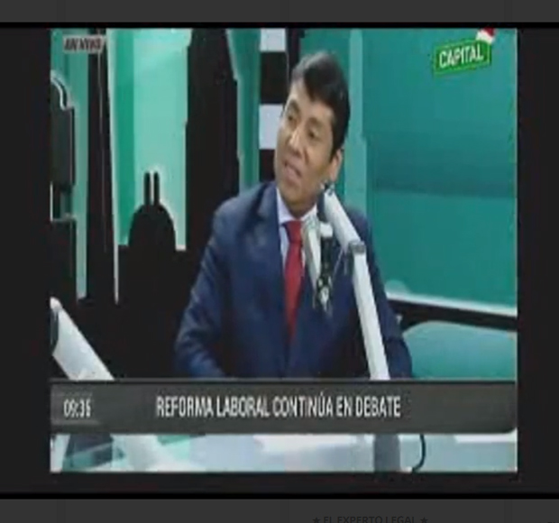 Reforma laboral continúa en debate